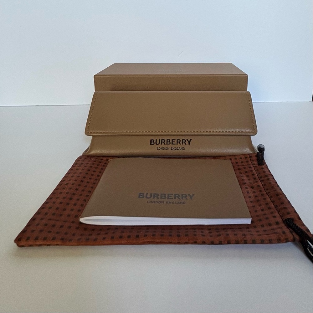 New Burberry Gold and Brown Sunglasses - Picture 5 of 5